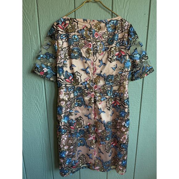 Tahari Floral Sequin Embroidered Dress Size 12 Nude Mesh Overlay Cocktail Party - Picture 6 of 7